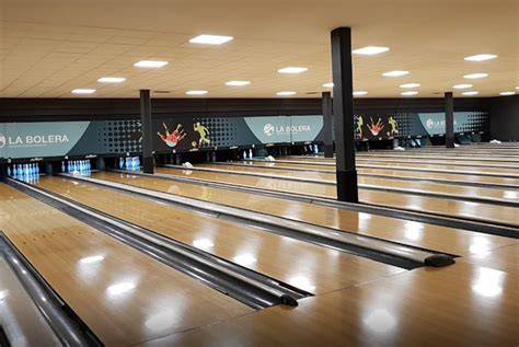 bolera de campanar|LA BOLERA BOWLING CENTER VALENCIA